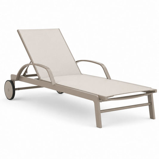Lettino prendisole reclinabile beige in alluminio e textilene 200 x 65 x 35 cm con ruote